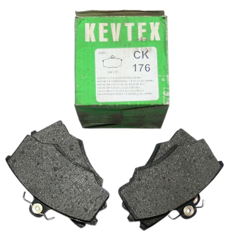 Przednie klocki hamulcowe Audi 80, 100, Coupe, Volvo 340-360, Volkswagen Passat Indeks: CK 176